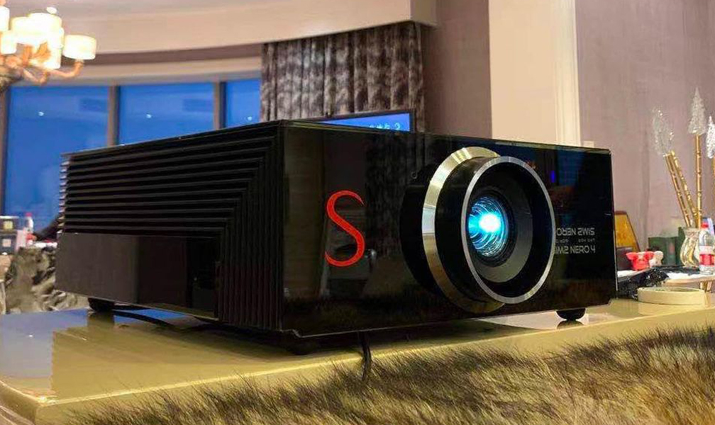 Распродажа High-End проекторов SIM2 с выгодой до 50%